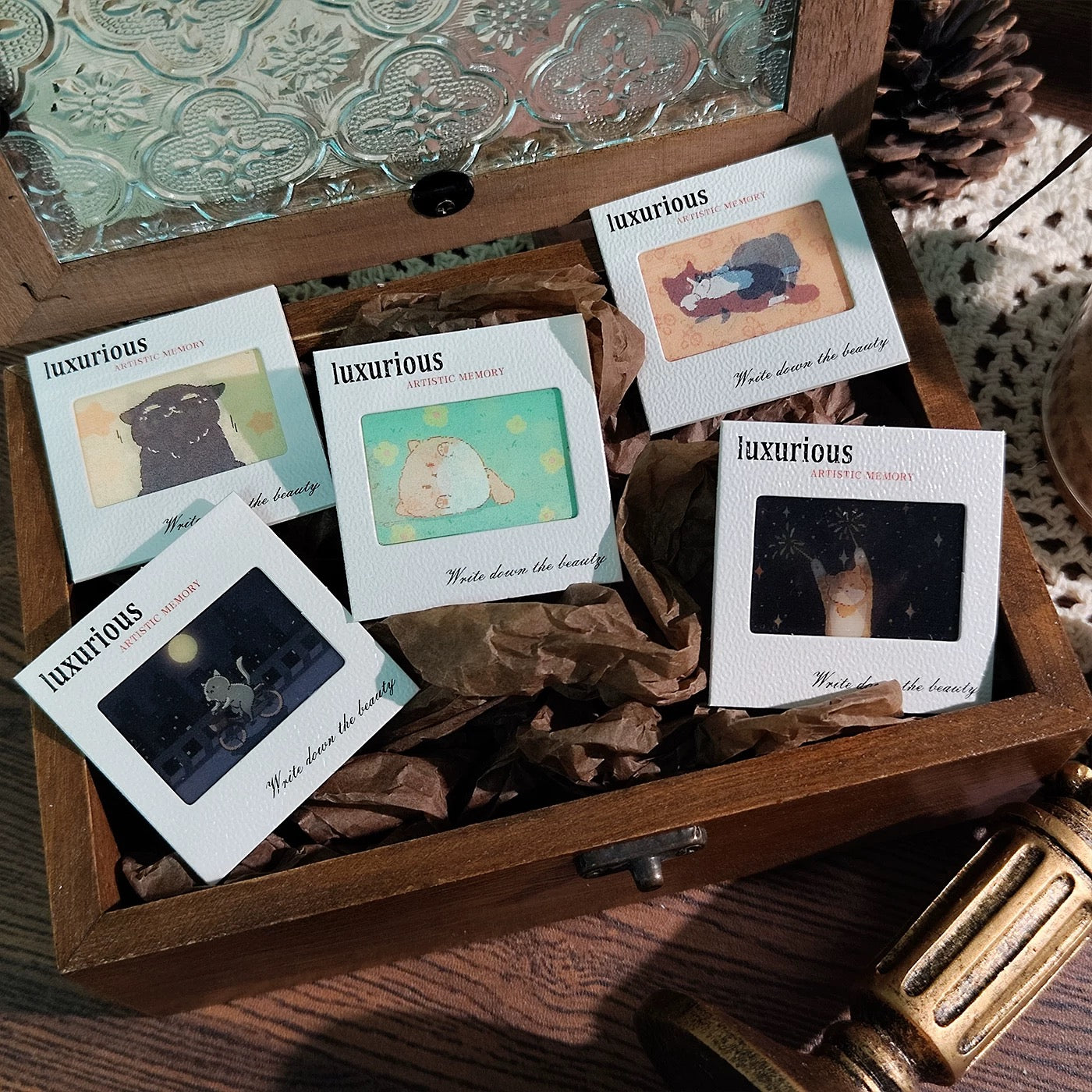 Animated 3D Lenticular Cat Greeting Card – Original Comic-Style Design with Optional Acrylic Keychain Case